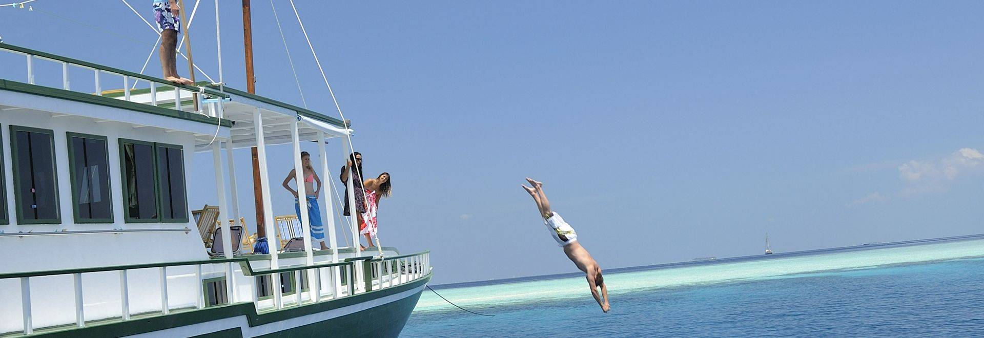 Maldives Sailing Boat Gahaa Diving Travellers-Voyage Maldives 2013-IMG1035 Lg RGB.jpg